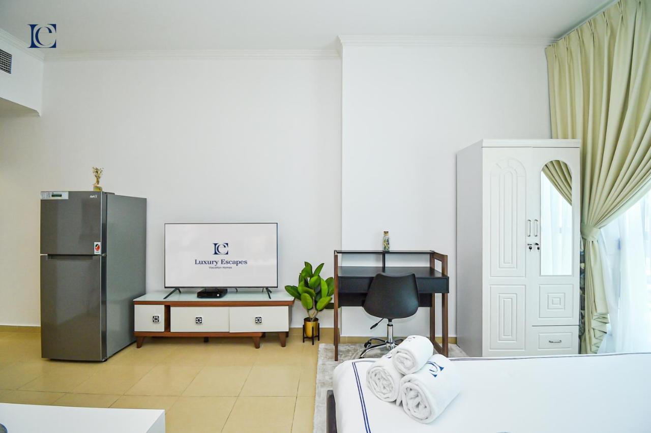 Luxury Escapes - Modern Studio Near Metro In X1 Tower Jlt Дубай Екстериор снимка